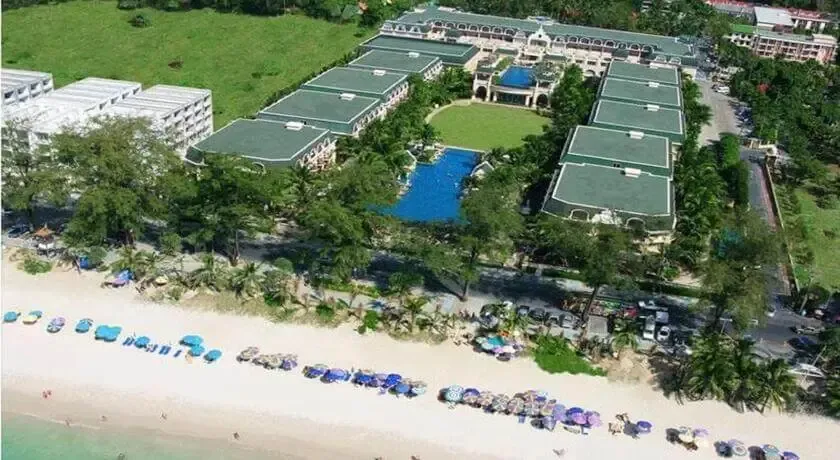 (Phuket Grace Land Resort and Spa) Similar