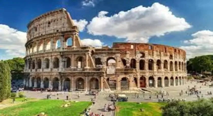 Self-Guided Tour Colosseum Skip the Line Ticket