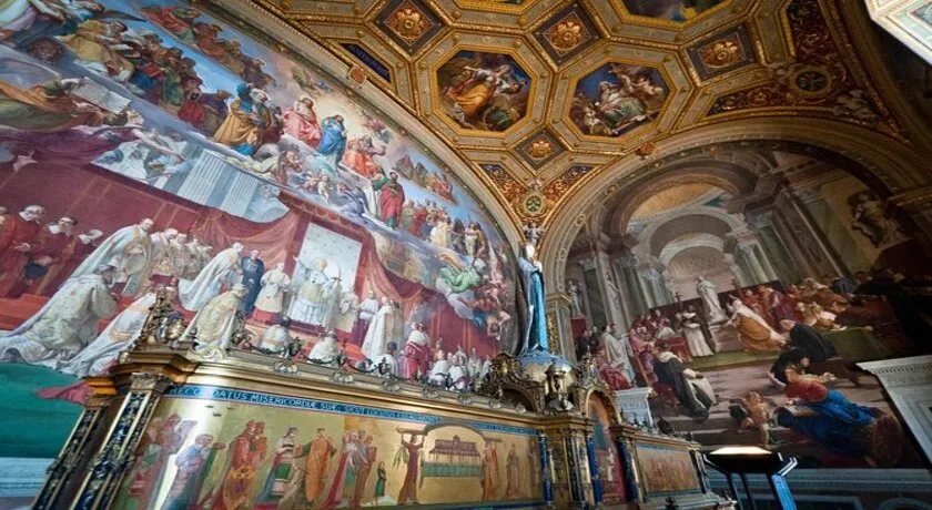 Vatican-Museums-Sistine-Chapel-with-St-Peter's-Basilica-Tour
