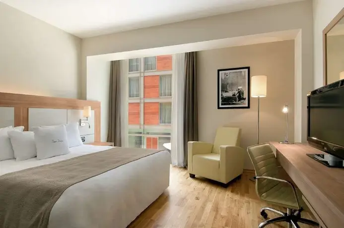 DoubleTree-By-Hilton-Milan